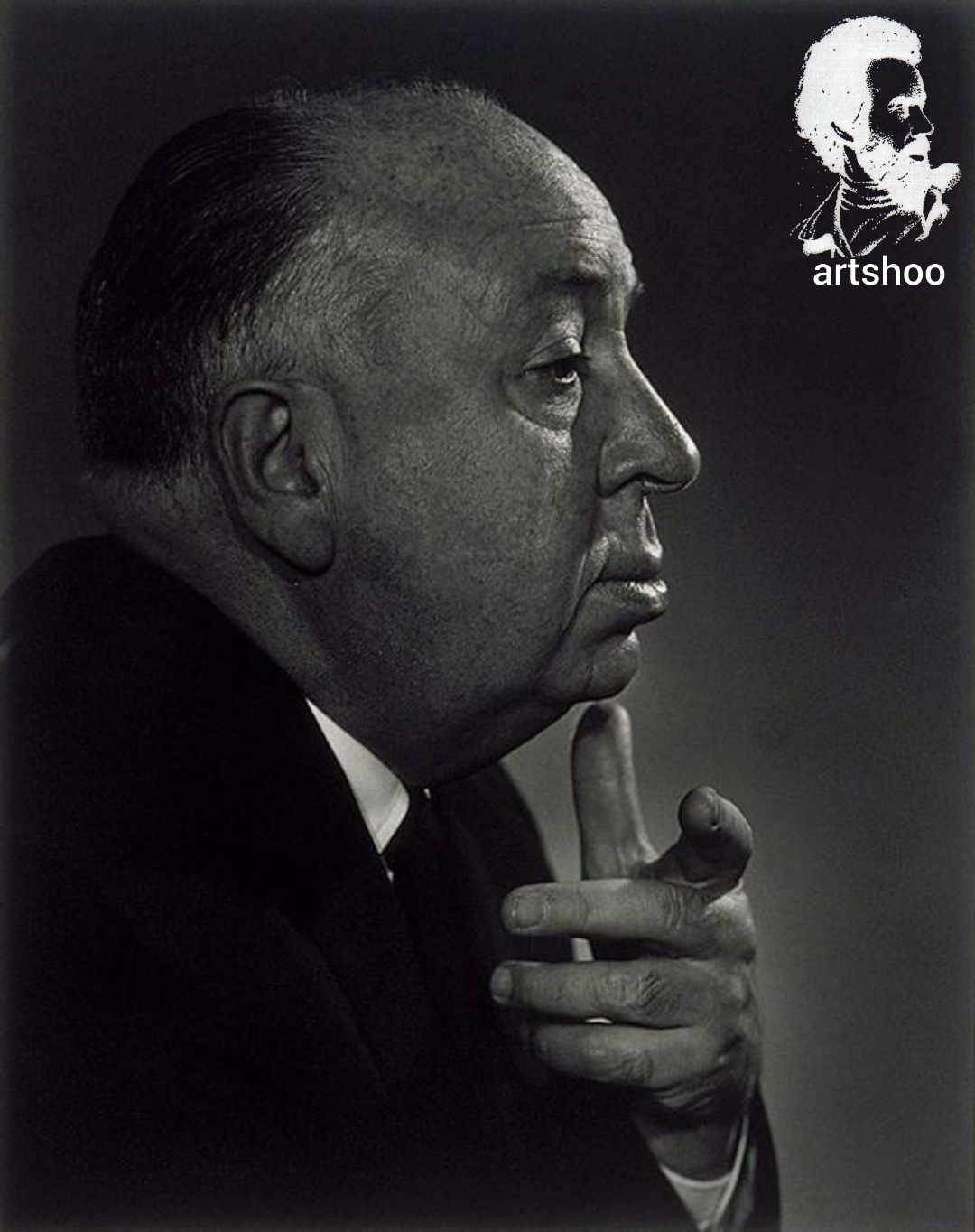 مدل پرتره سیاه قلم